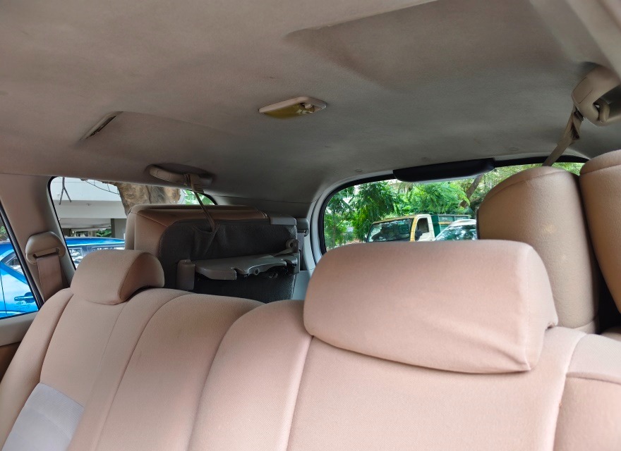 Toyota Innova - Image 4